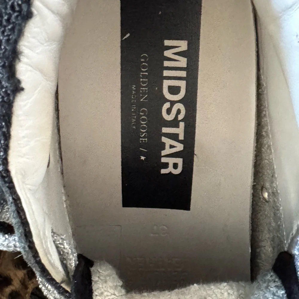 Golden Goose Midstar Sneakers in Gray and White - Picture 2 of 2